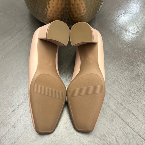Naturalizer Warner Square Toe Pump - Picture 3 of 4